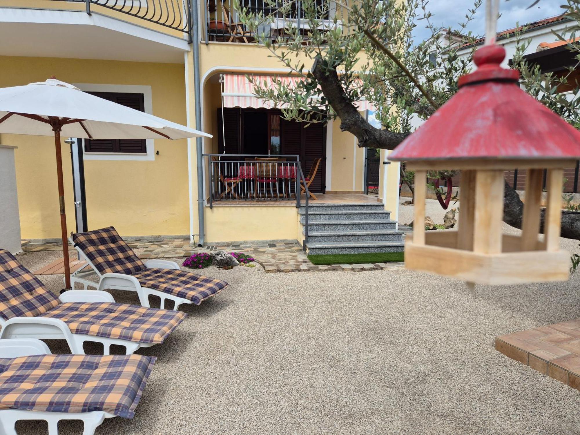 Apartment Vinja Porec - Privat Garden - Whirlpool ภายนอก รูปภาพ